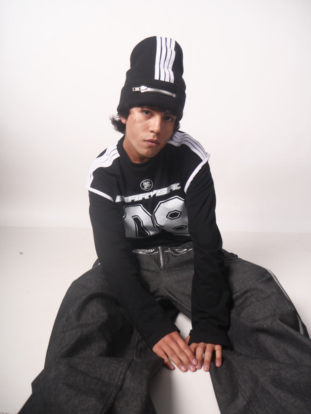 4 stripes metal beanie