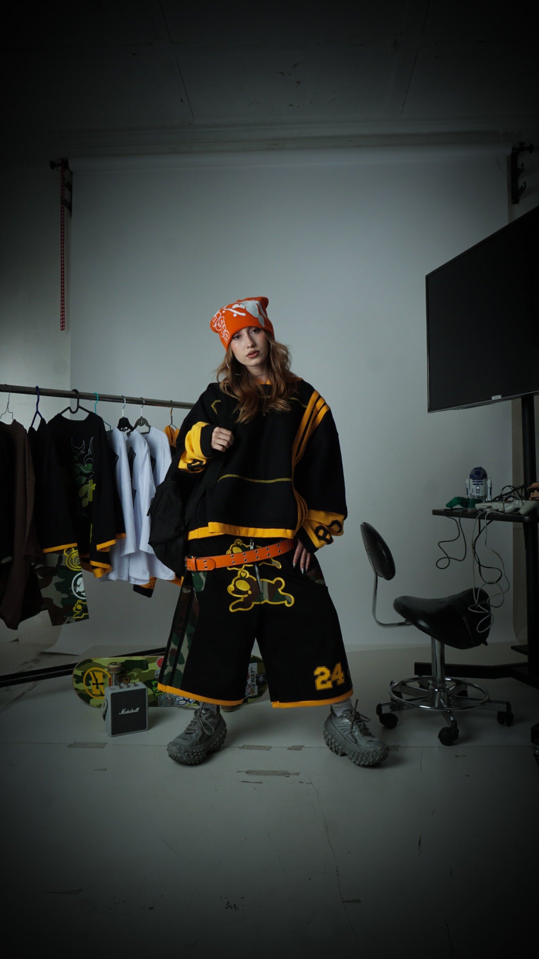 Mustard clean hoodie