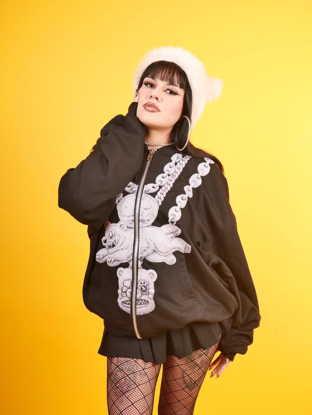 Hoodie M.P V26 B.E